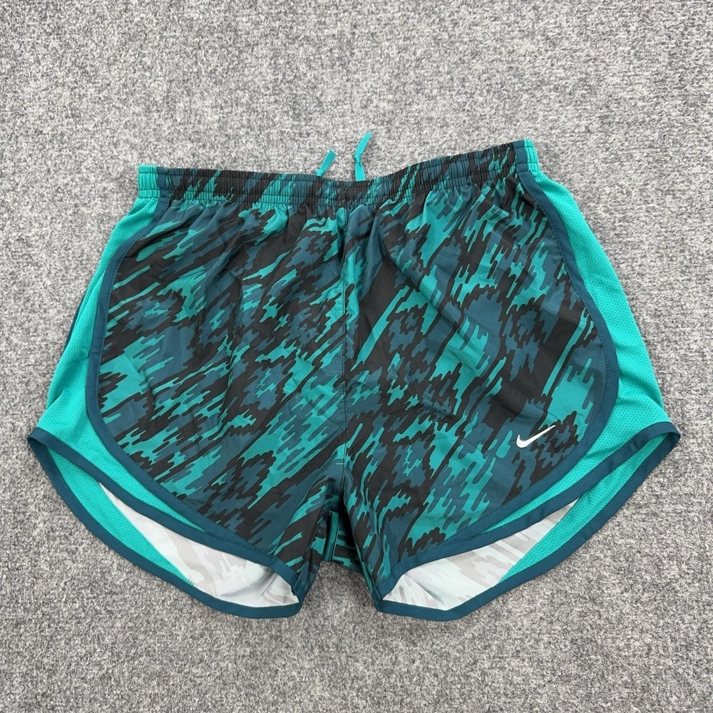 Nike Dri-FIT Running Shorts Womens Small Green Camo 3 Inseam Athletic 799768-351